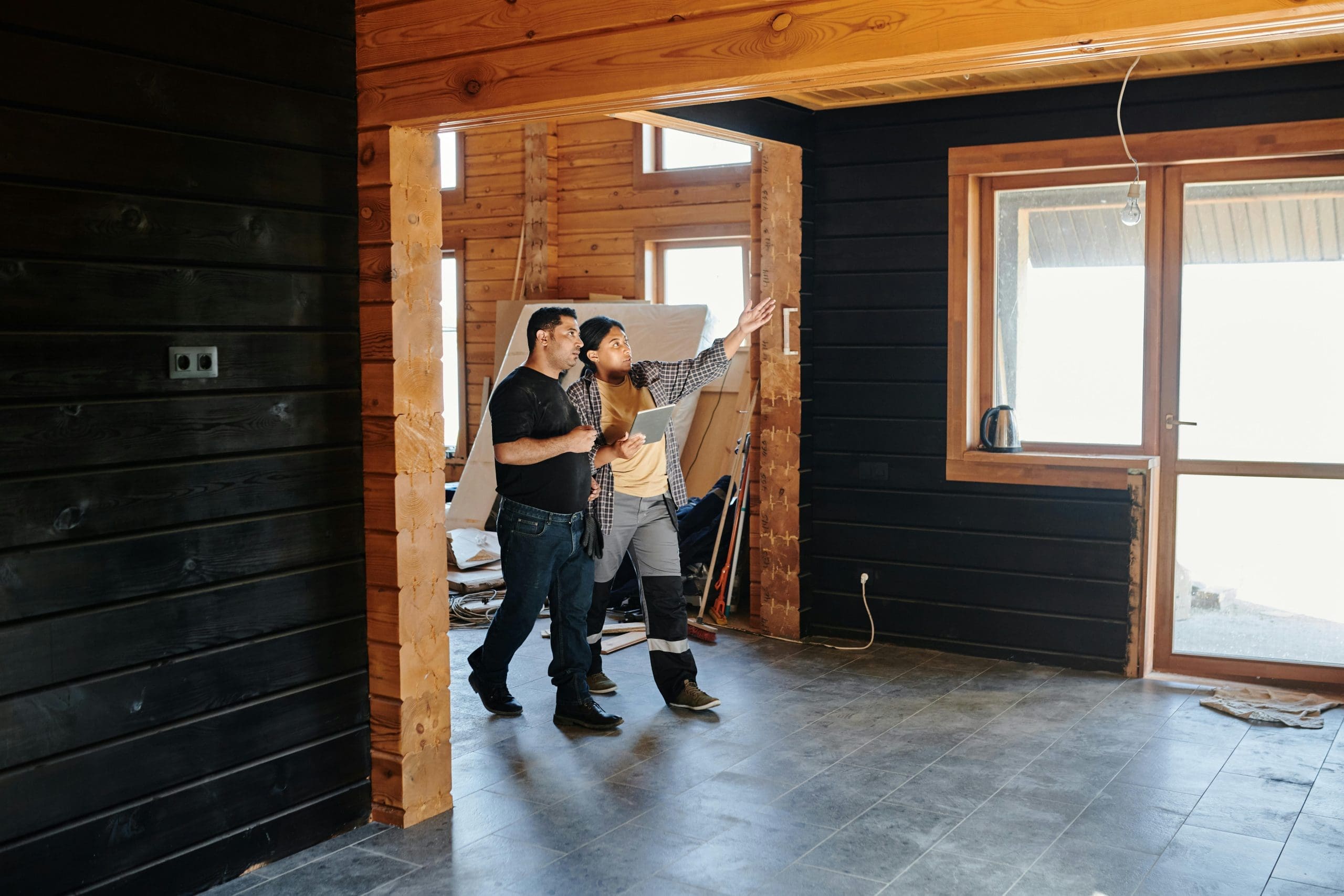 Behind the Scenes: A Day in the Life of a Remodeling Contractor